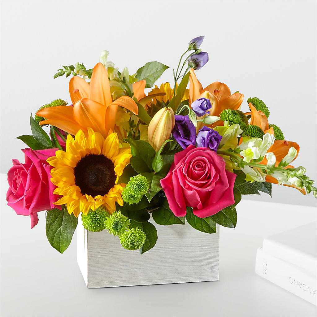 Best Day Box Bouquet – ANGELOS FLOWERS & GIFTS INC, Mississauga ON