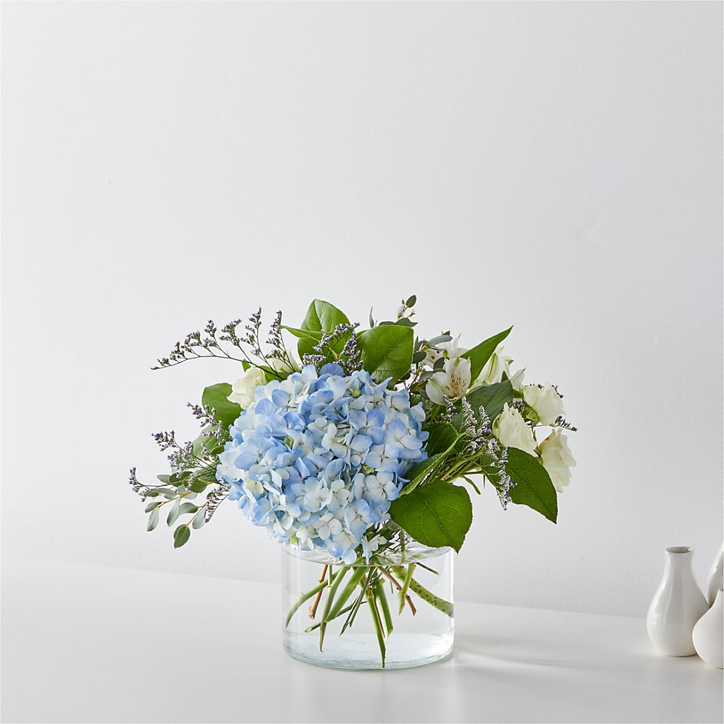 Coastal Blossom Bouquet – ANGELOS FLOWERS & GIFTS INC, Mississauga ON