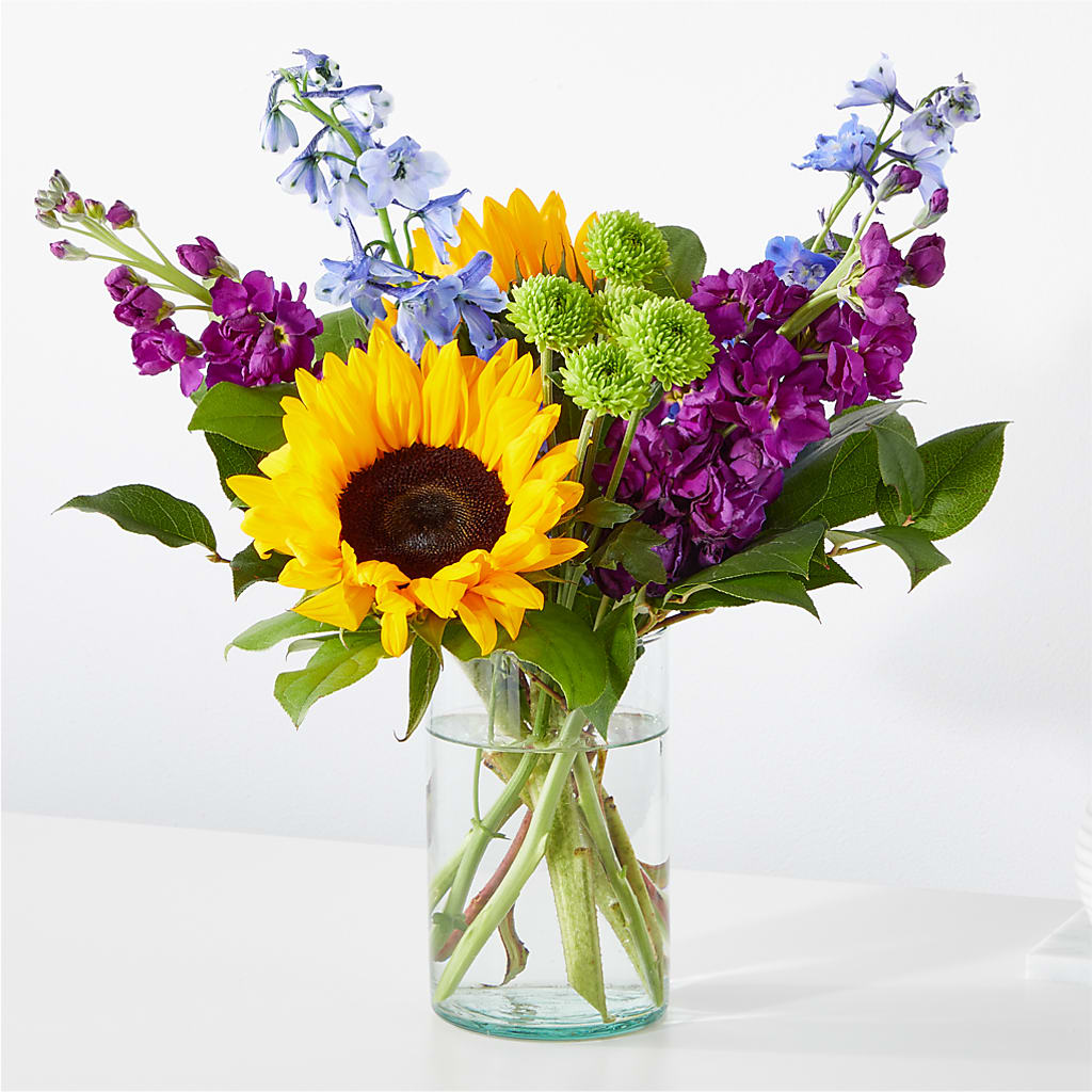 Catching Rays Bouquet – ANGELOS FLOWERS & GIFTS INC, Mississauga ON