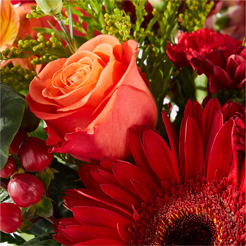 Sweater Season - A Florist Original – ANGELOS FLOWERS & GIFTS INC, Mississauga ON