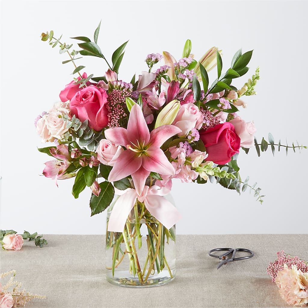 Pink Ribbon - A Florist Original – ANGELOS FLOWERS & GIFTS INC, Mississauga ON