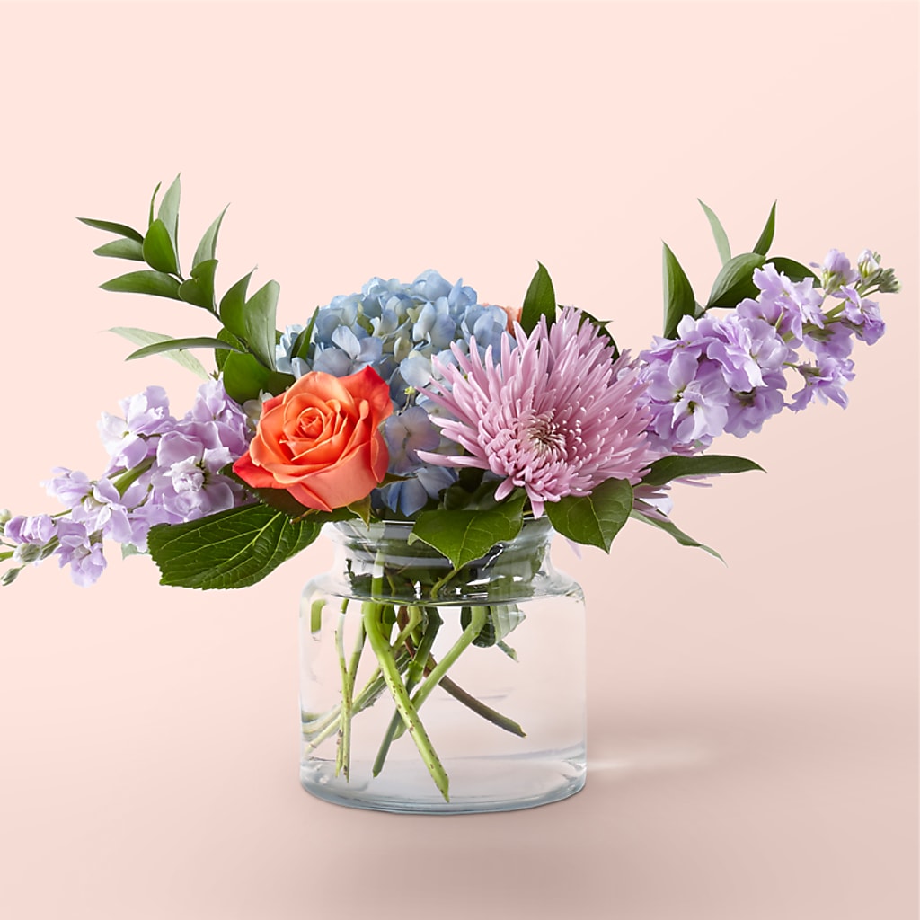 Be Mine Bouquet – ANGELOS FLOWERS & GIFTS INC, Mississauga ON