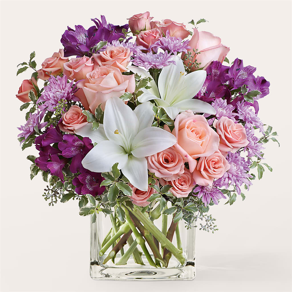 Mani Pedi Bouquet – ANGELOS FLOWERS & GIFTS INC, Mississauga ON