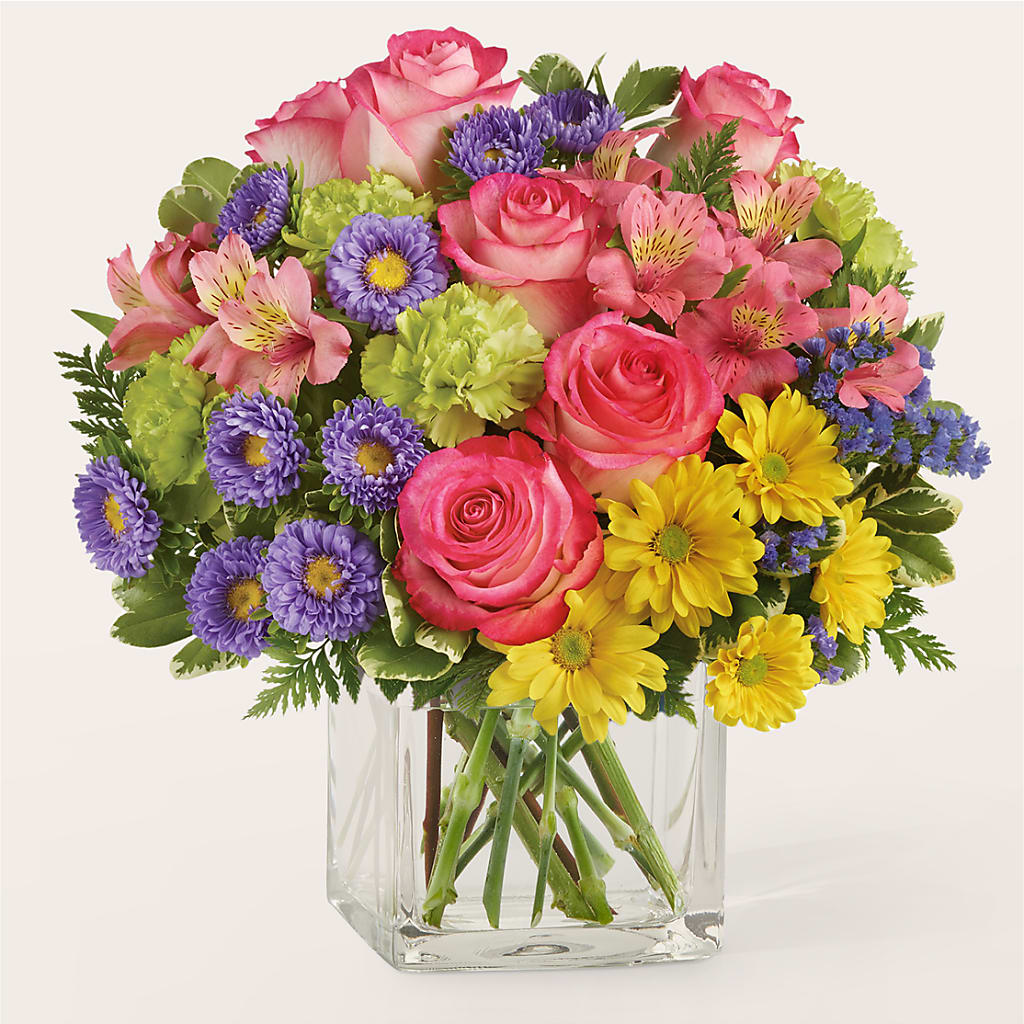 Candy Jar Bouquet – ANGELOS FLOWERS & GIFTS INC, Mississauga ON