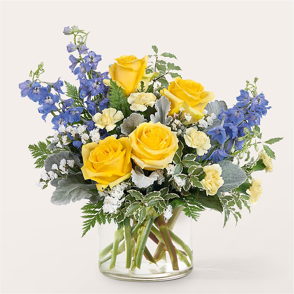 Butterfly Wings Bouquet – ANGELOS FLOWERS & GIFTS INC, Mississauga ON
