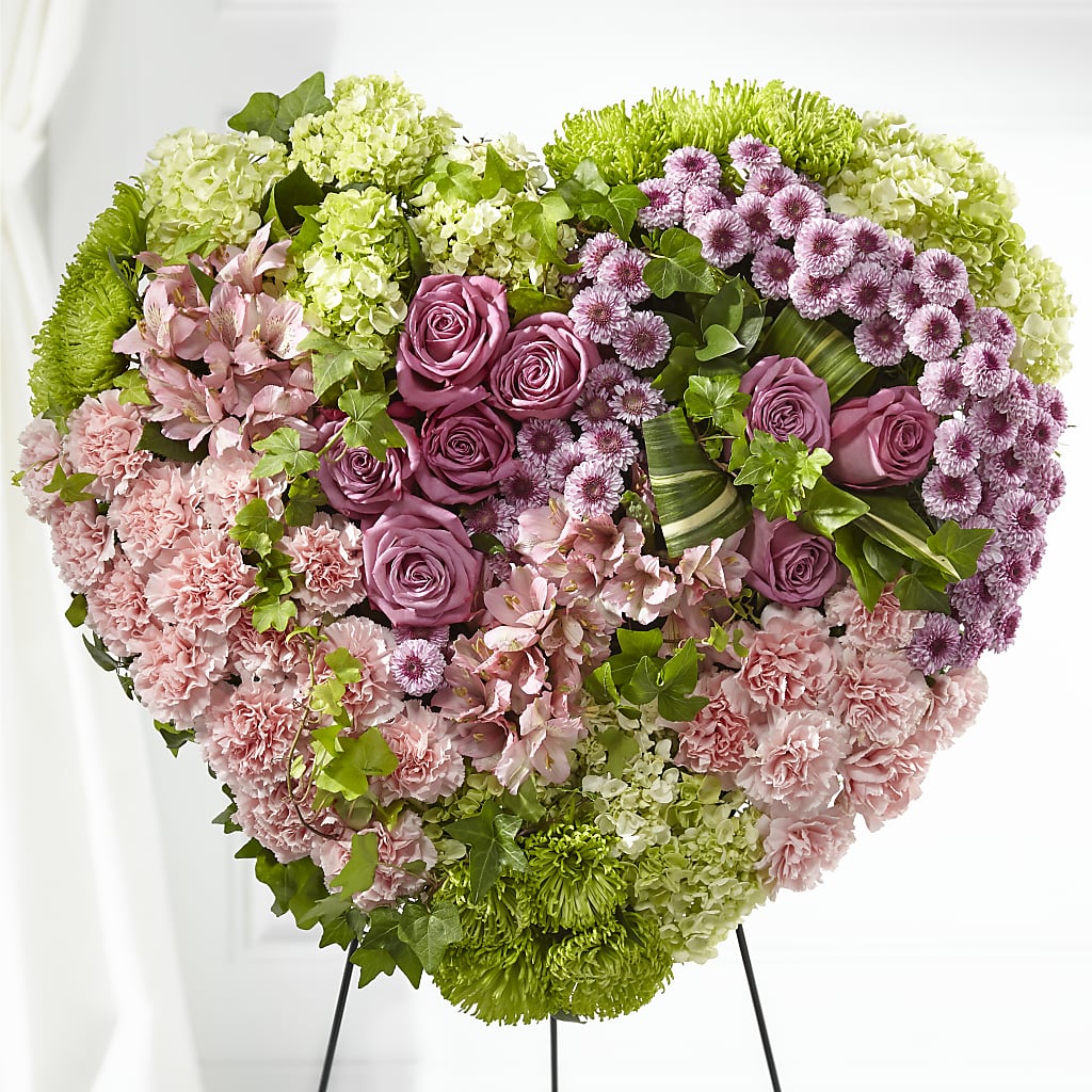 Heartwarming Standing Heart – ANGELOS FLOWERS & GIFTS INC, Mississauga ON