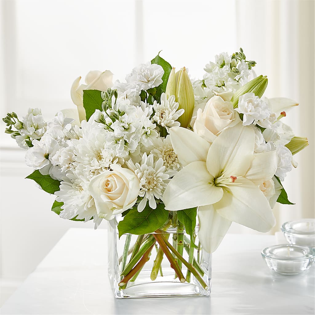 Gentle Breeze Bouquet – ANGELOS FLOWERS & GIFTS INC, Mississauga ON