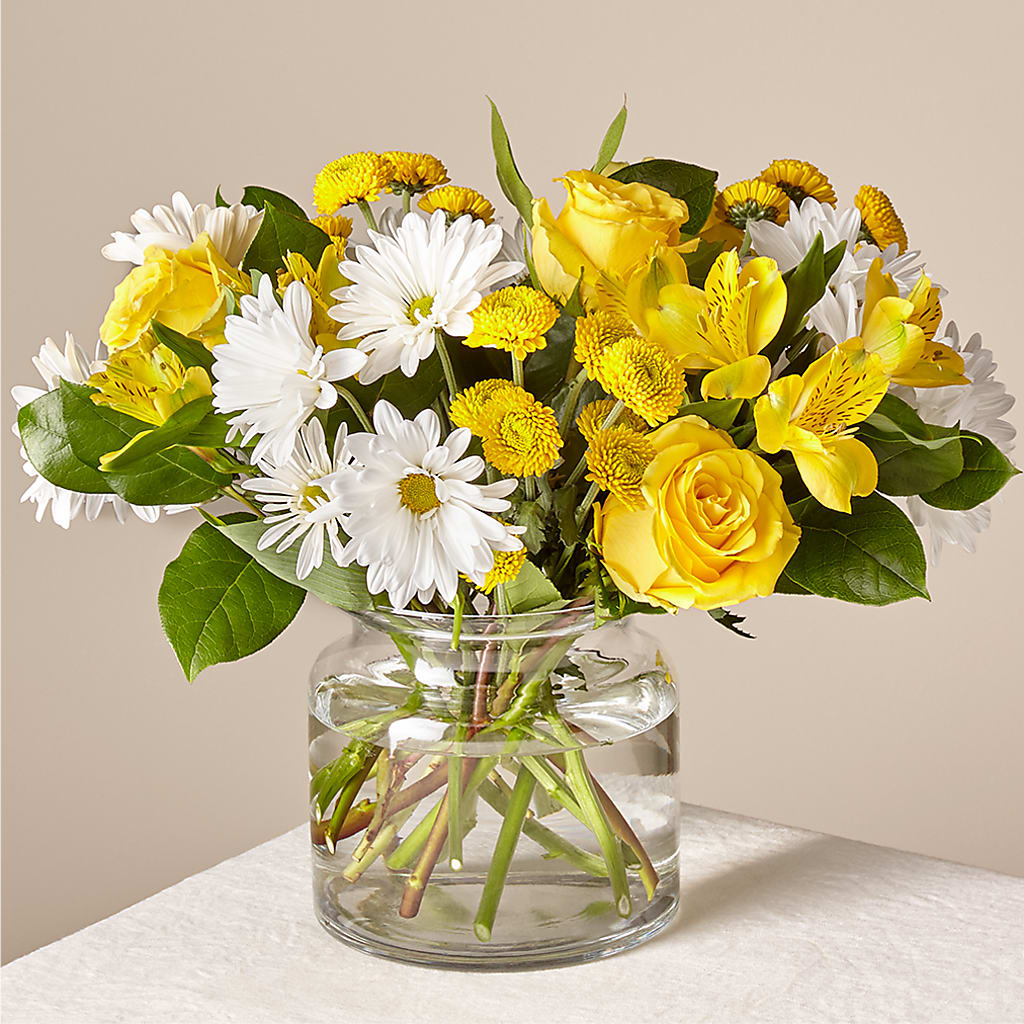 Sunny Sentiments Bouquet – ANGELOS FLOWERS & GIFTS INC, Mississauga ON