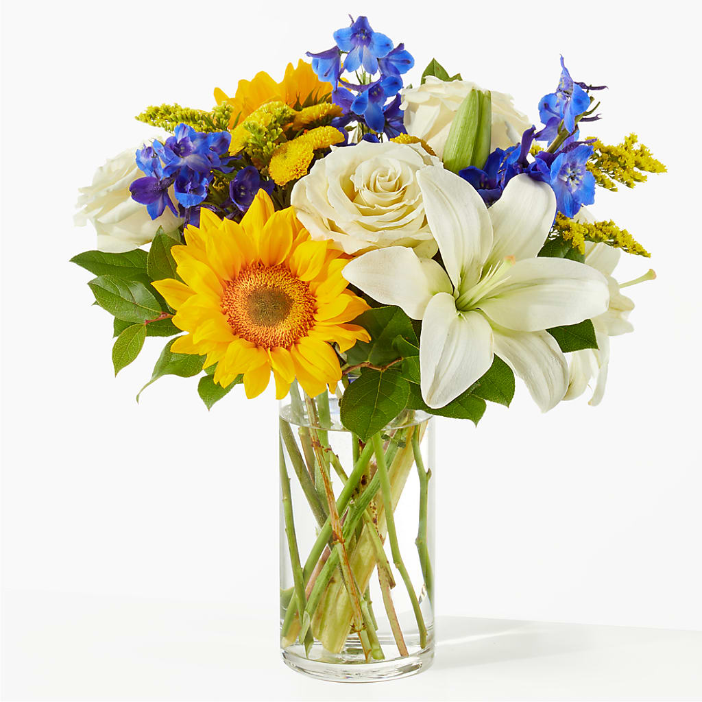 Stargazing Bouquet – ANGELOS FLOWERS & GIFTS INC, Mississauga ON