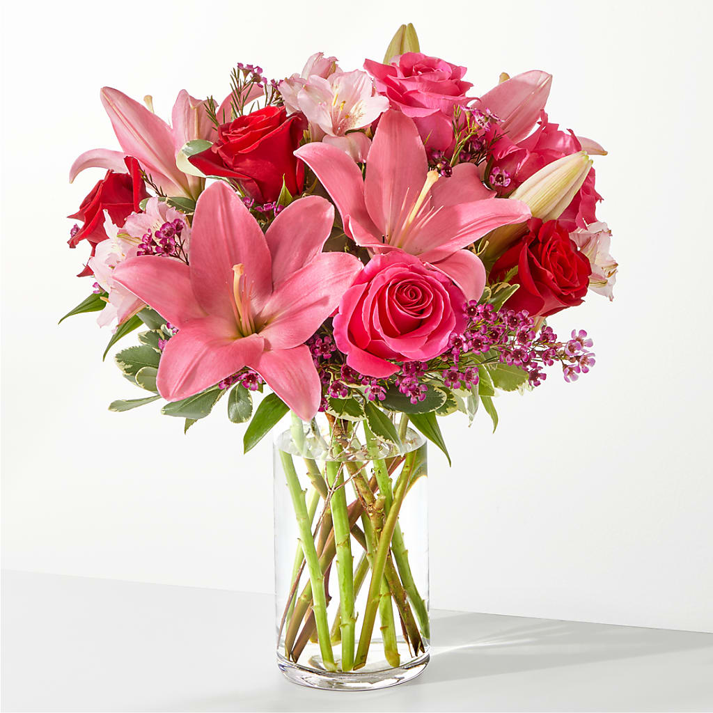Lucky in Love Bouquet – ANGELOS FLOWERS & GIFTS INC, Mississauga ON
