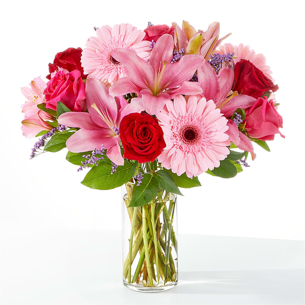 Lots of Love Bouquet – ANGELOS FLOWERS & GIFTS INC, Mississauga ON