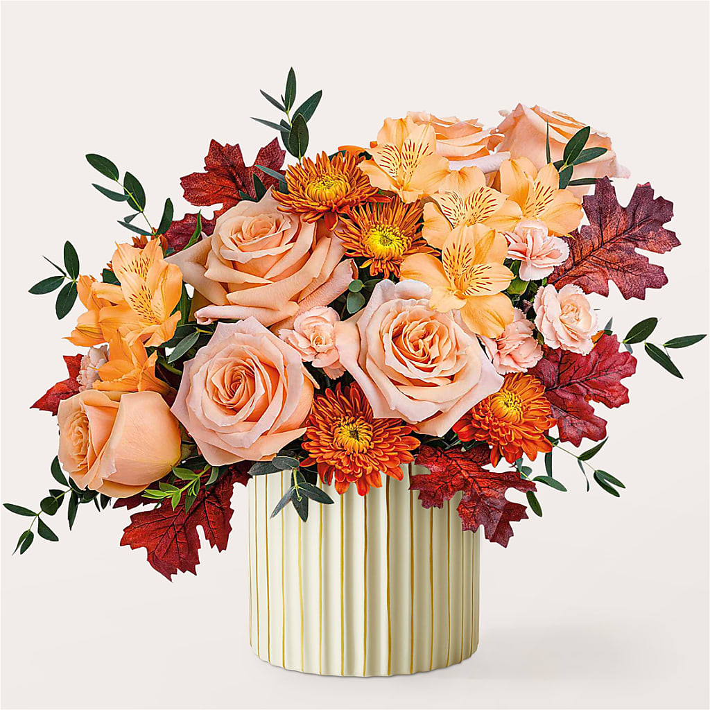Spiced Latte Bouquet with Ivory Vase – ANGELOS FLOWERS & GIFTS INC, Mississauga ON