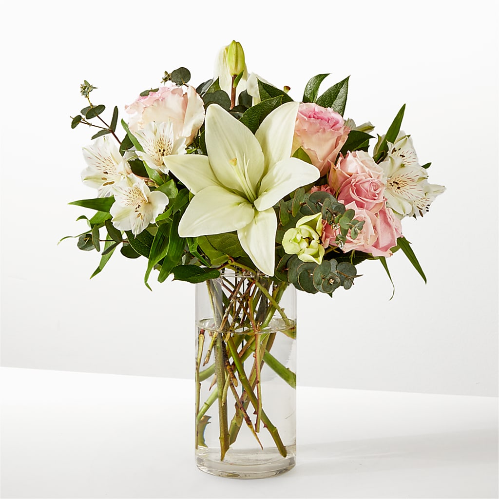 Ballet Slippers Bouquet – ANGELOS FLOWERS & GIFTS INC, Mississauga ON