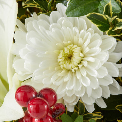 Festive Moments Tree – ANGELOS FLOWERS & GIFTS INC, Mississauga ON