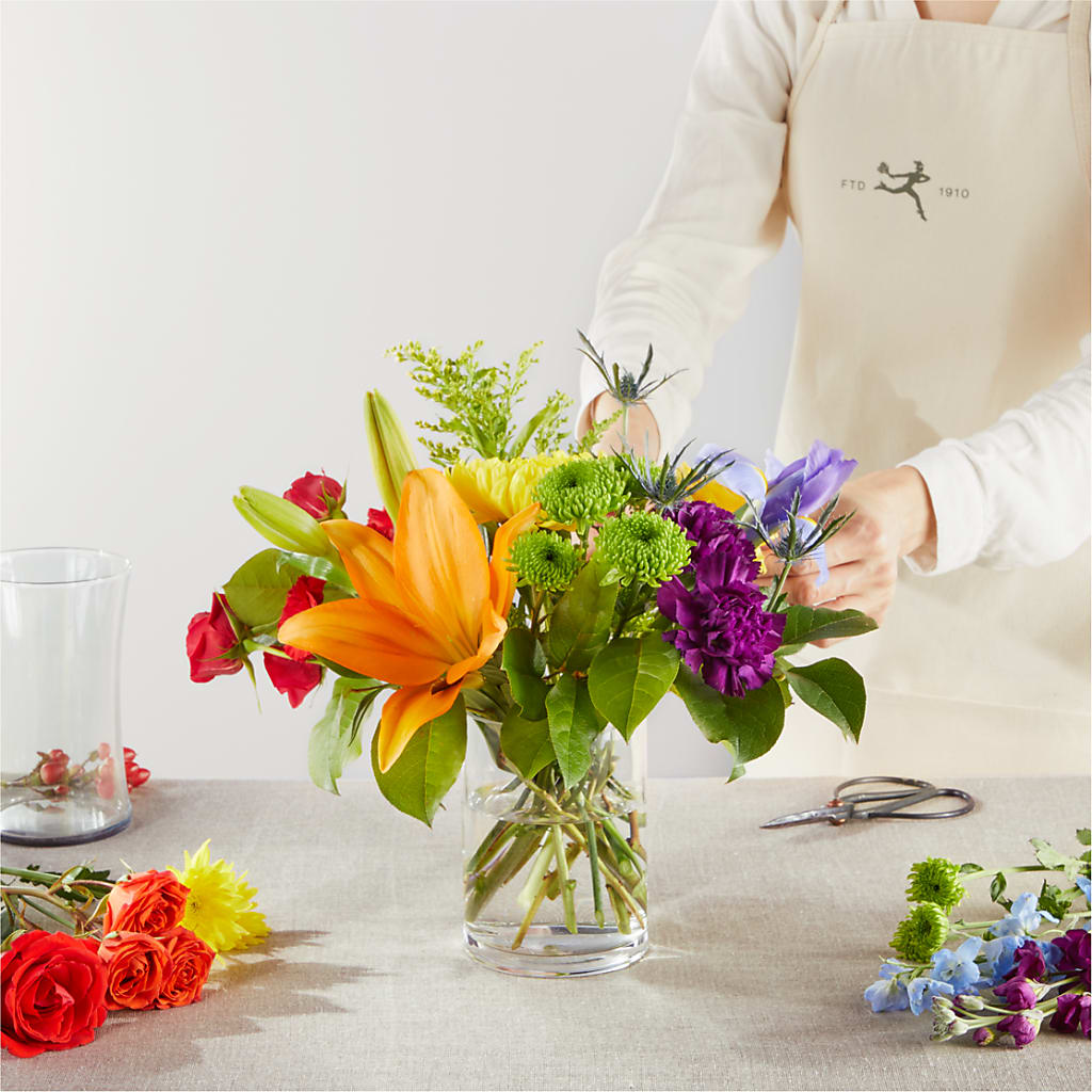 Summer Spectra - A Florist Original – ANGELOS FLOWERS & GIFTS INC, Mississauga ON