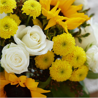 Luminous Morning Bouquet – ANGELOS FLOWERS & GIFTS INC, Mississauga ON