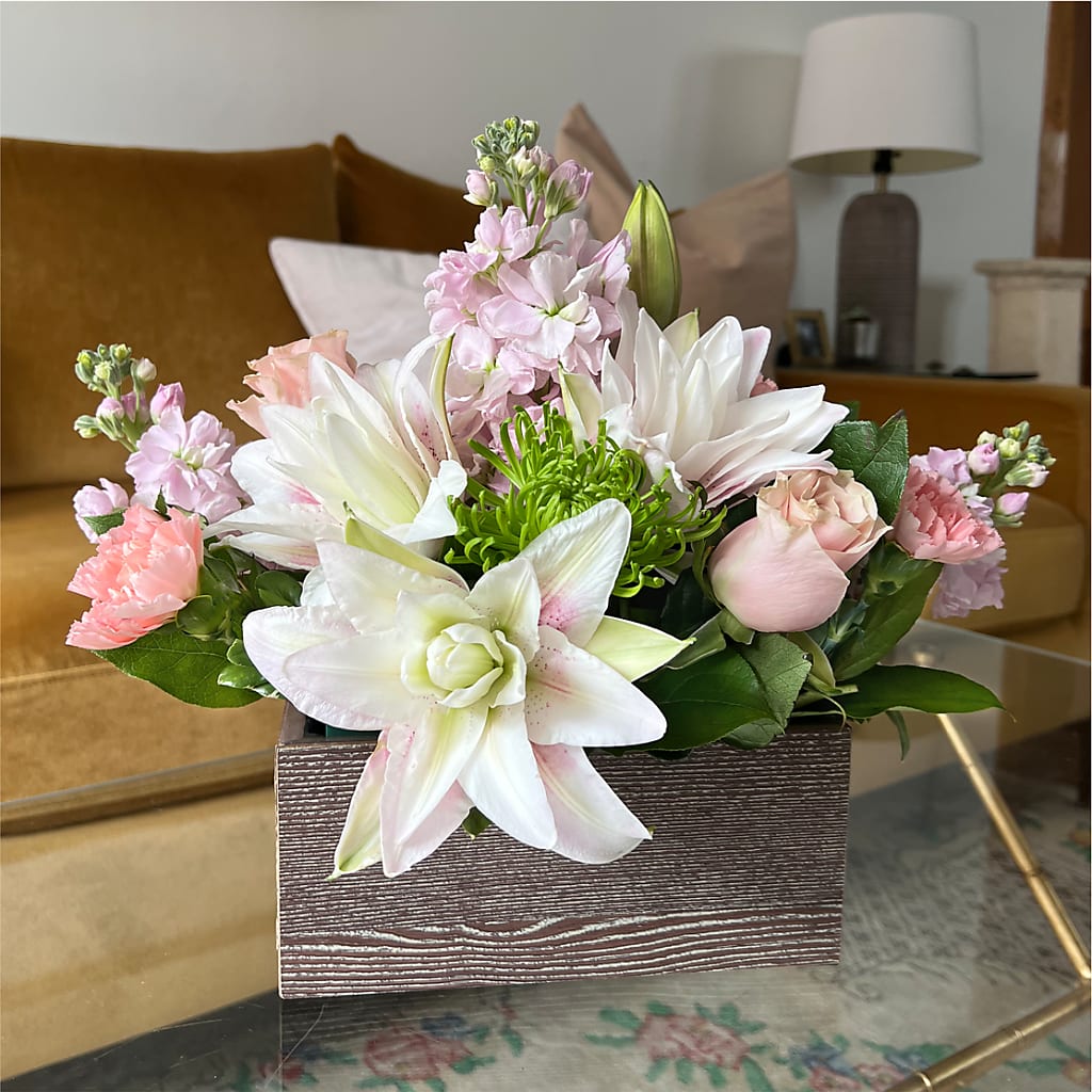 Beautiful Spirit Basket – ANGELOS FLOWERS & GIFTS INC, Mississauga ON