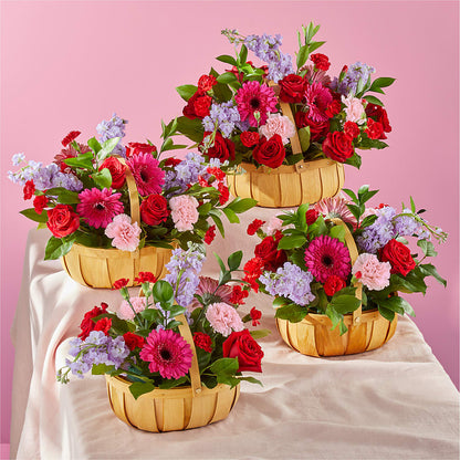 Pink Picnic Basket – ANGELOS FLOWERS & GIFTS INC, Mississauga ON
