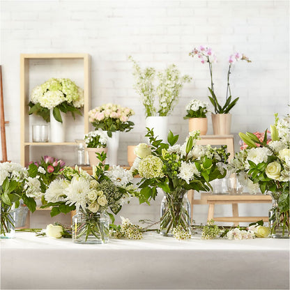 Classic Ivory – A Florist Original – ANGELOS FLOWERS & GIFTS INC, Mississauga ON