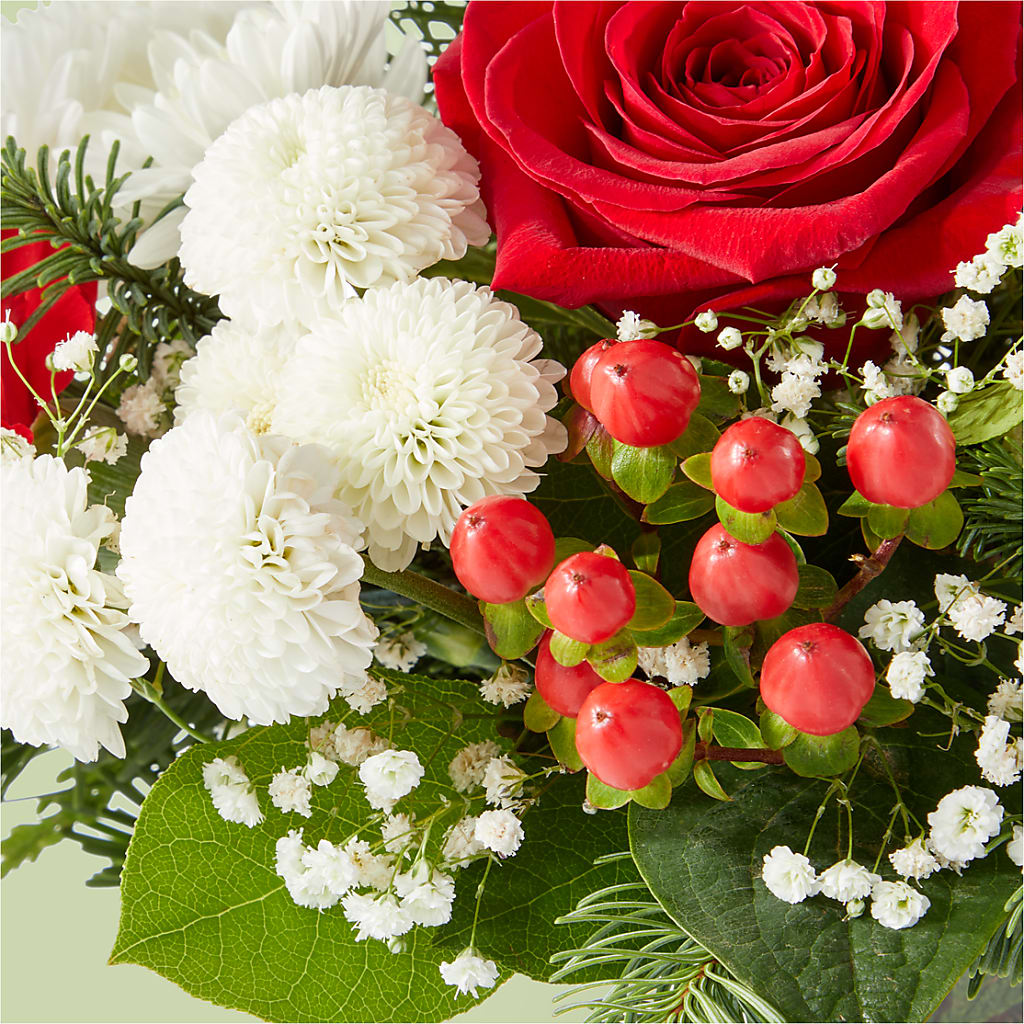 Chance of Flurries Bouquet – ANGELOS FLOWERS & GIFTS INC, Mississauga ON