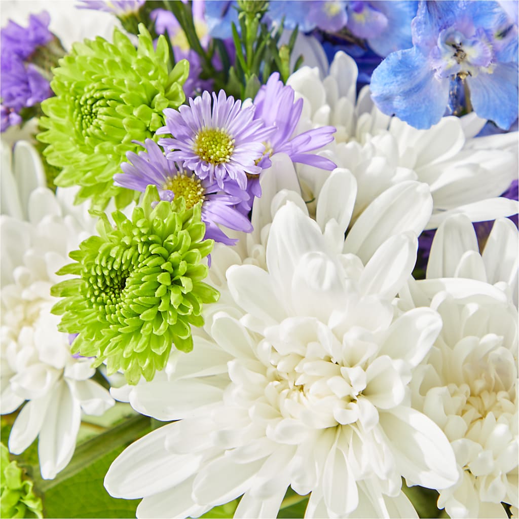 Genuine Gestures Bouquet – ANGELOS FLOWERS & GIFTS INC, Mississauga ON
