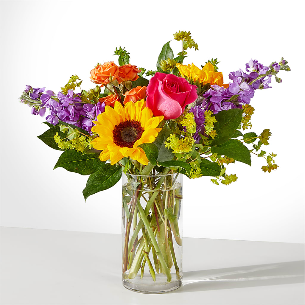 Vibrant Greetings Bouquet – ANGELOS FLOWERS & GIFTS INC, Mississauga ON