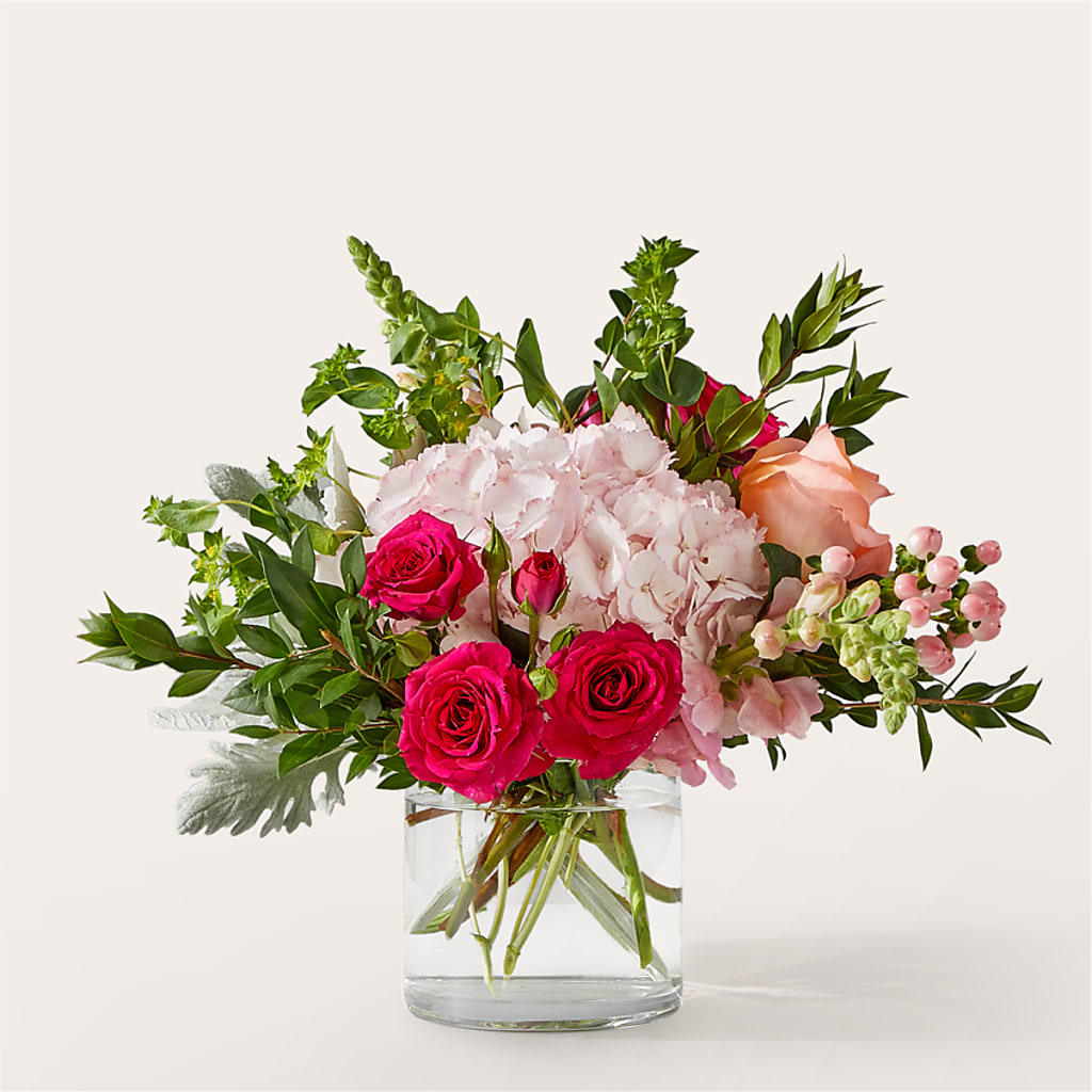 Glitz & Glam Bouquet – ANGELOS FLOWERS & GIFTS INC, Mississauga ON